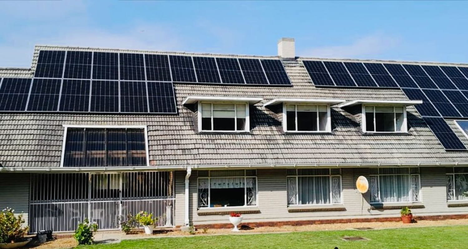 Photovoltaikanlagen auf Hausdächern decken 61 % des Stromverbrauchs und sind damit führend im australischen Stromnetz.