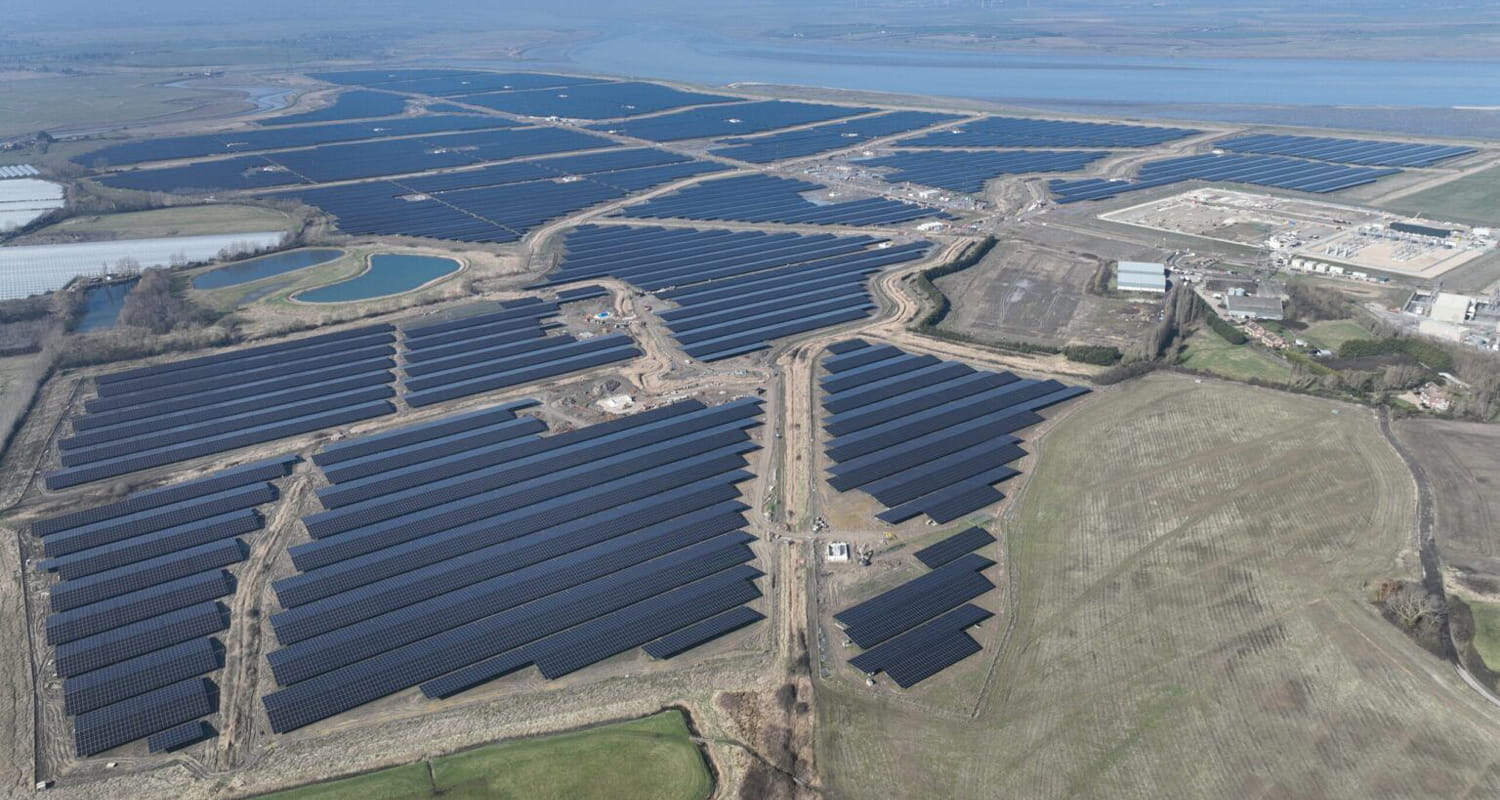 40.000 Arbeitsplätze werden voraussichtlich durch eine Entlassungswelle verschwinden! Die Beschäftigung in der europäischen Solarbranche verzeichnet den ersten Rückgang seit einem Jahrzehnt