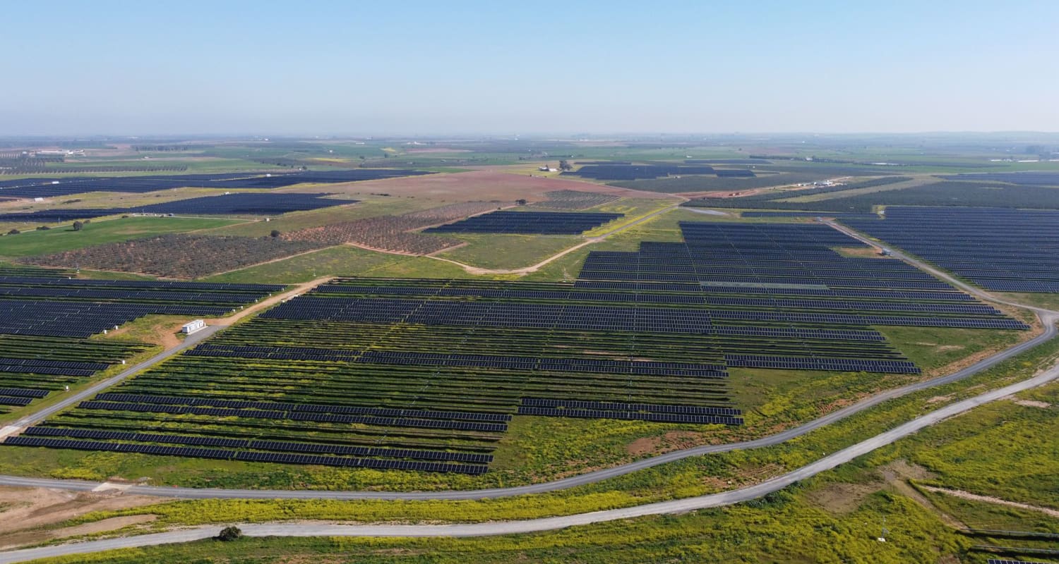 Das Stromnetz der Inneren Mongolei überträgt erstmals Strom nach Hainan